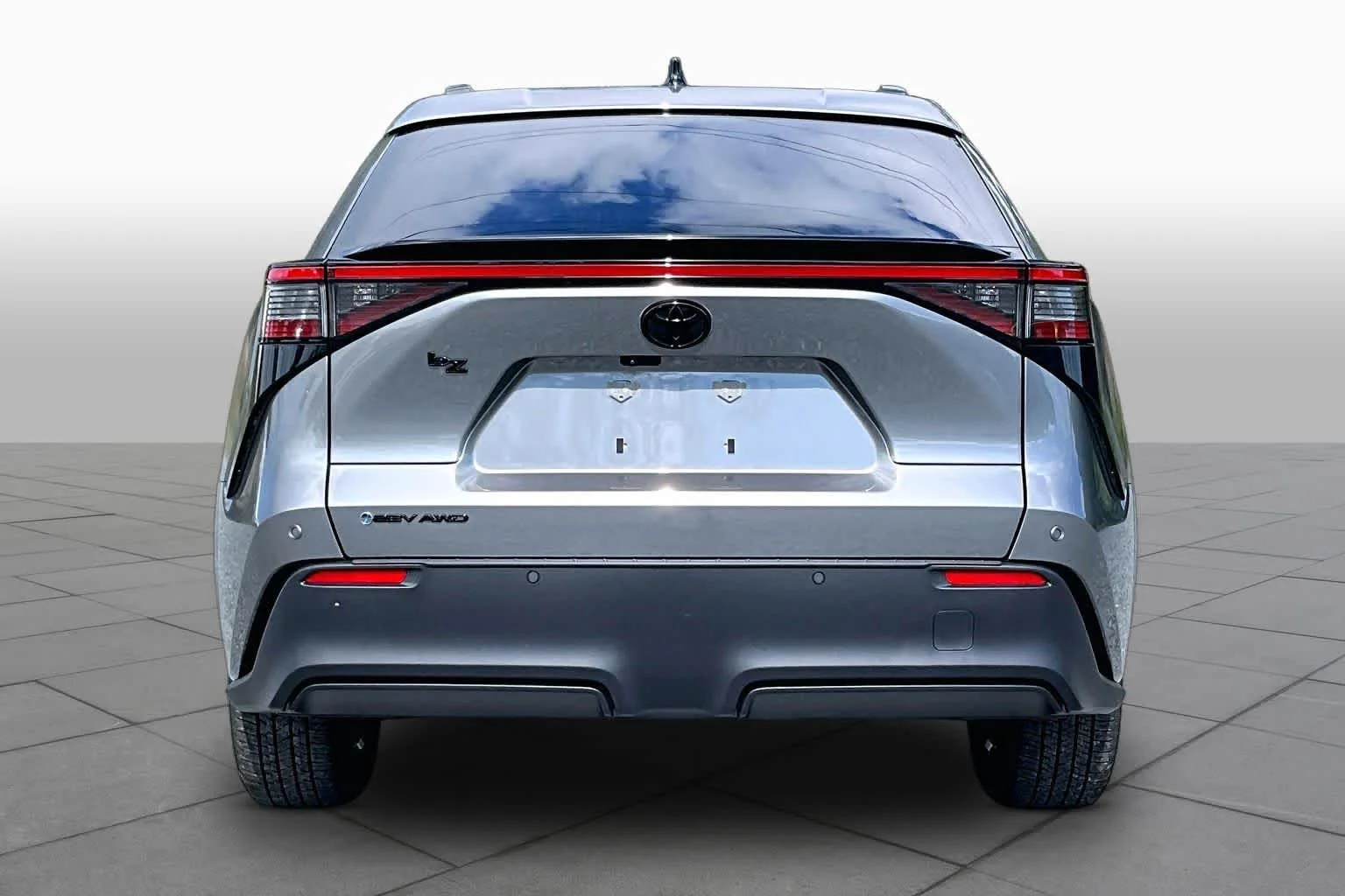 New 2026 Heavy Metal Toyota XLE image 4