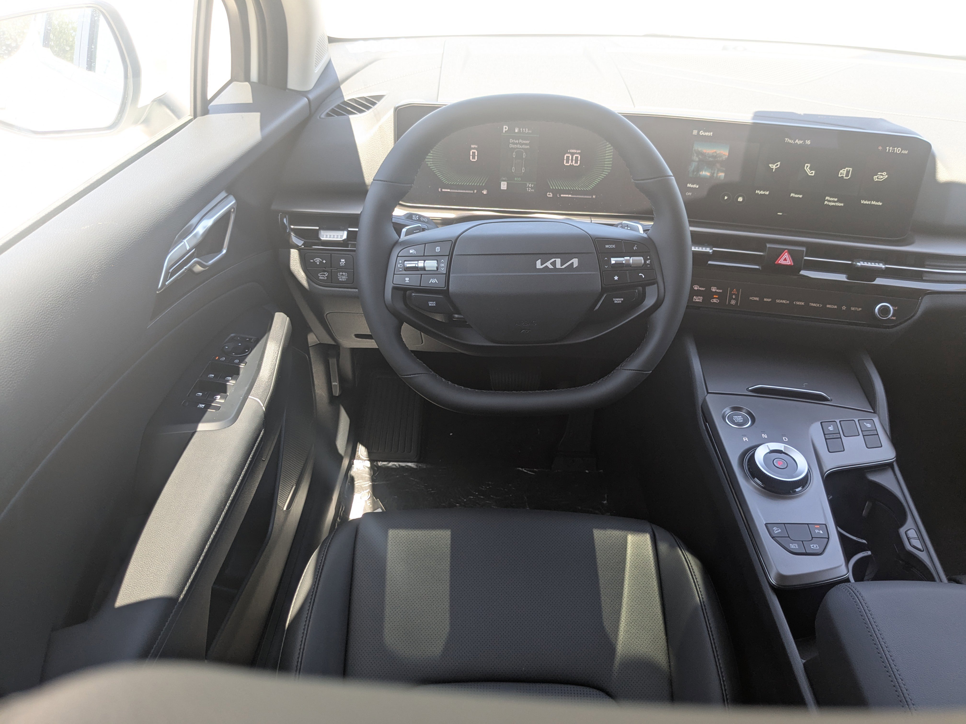New 2026 Snow White Pearl Kia EX image 20