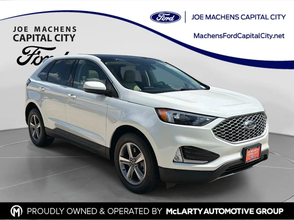 Used 2024 White Metallic Ford SEL image 1