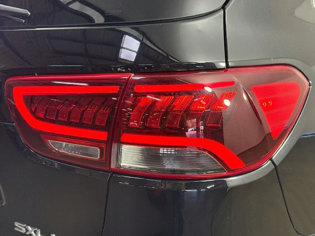 Used 2019 Black Kia SX Limited image 34