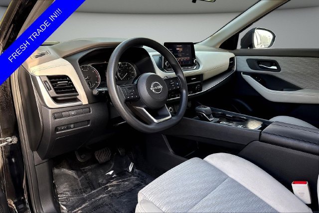 Used 2023 Black Nissan SV image 19