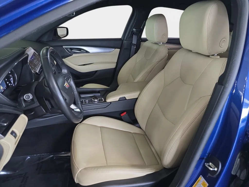 Used 2023 Blue Cadillac Luxury image 14