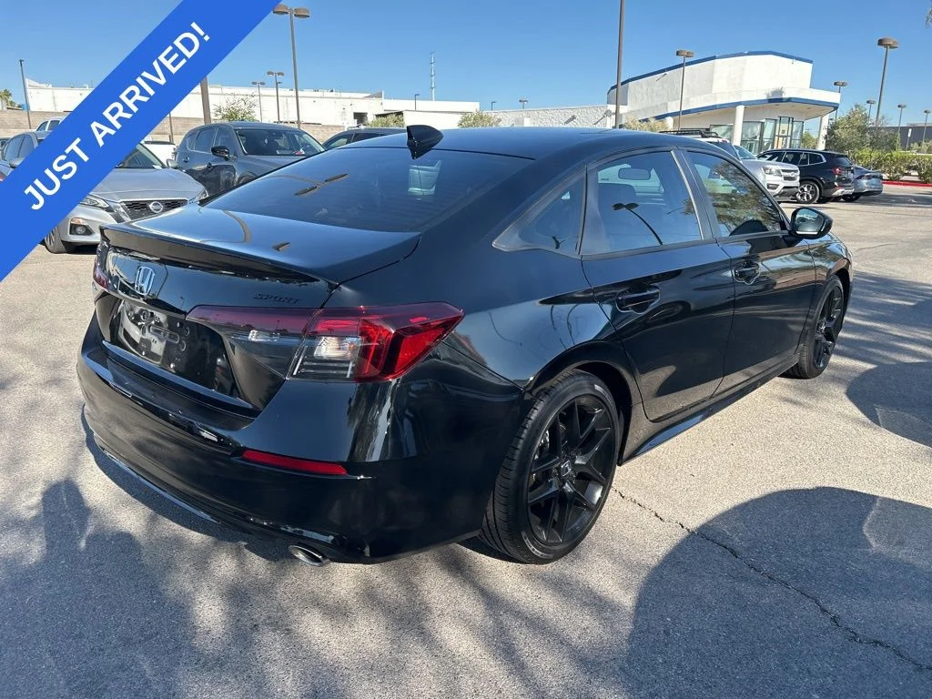 2026 Honda Civic Sport - Photo 3