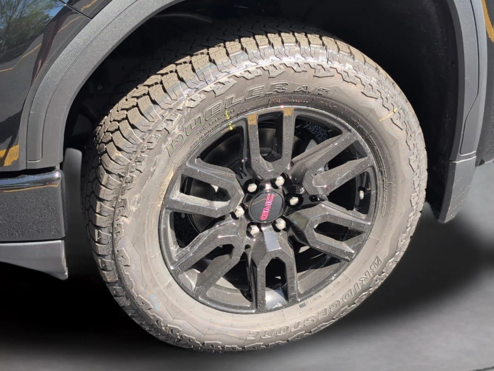 New 2026 Onyx Black GMC Elevation image 33