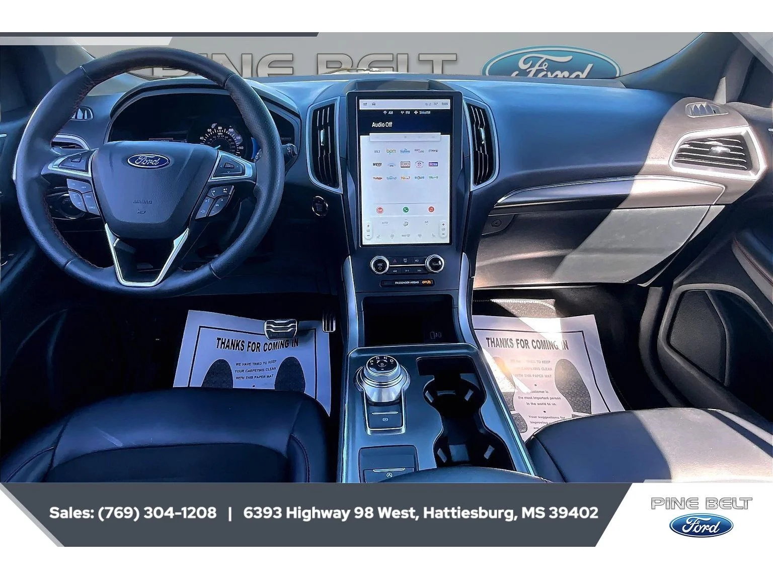 Used 2022 Star White Metallic Tri-Coat Ford ST-Line image 13