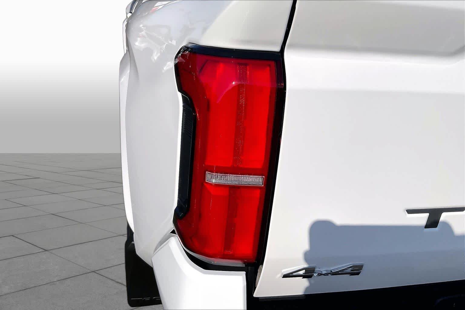 New 2026 Ice Cap Toyota SR5 image 14