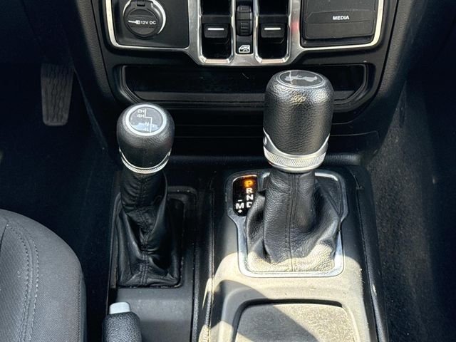 Used 2021 White Jeep Unlimited Willys image 20