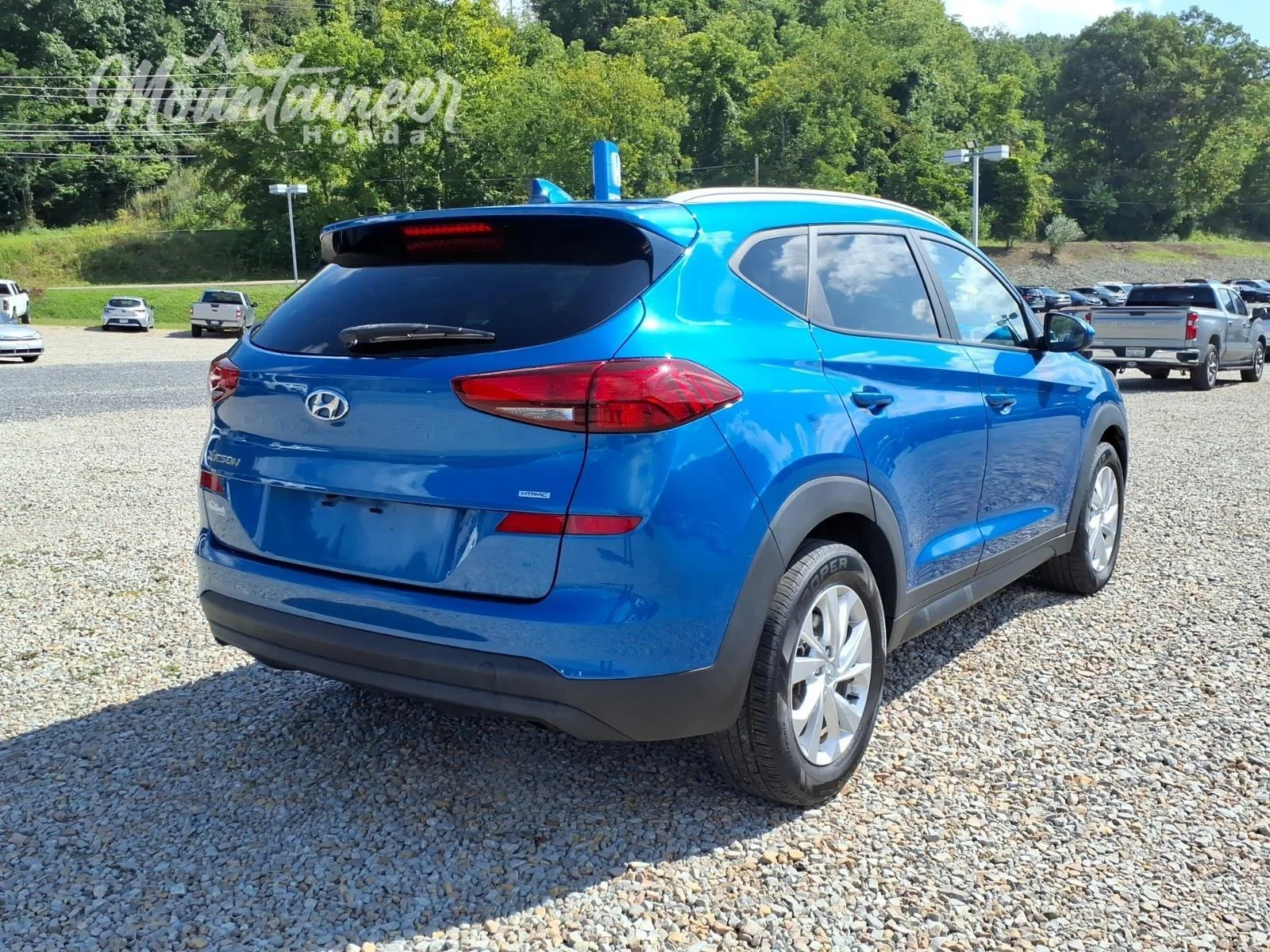Used 2019 Aqua Blue Hyundai Value image 5