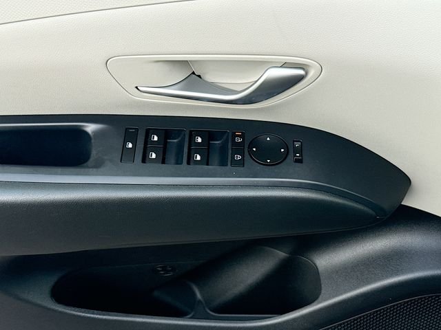 Used 2026 Black Hyundai SE image 17