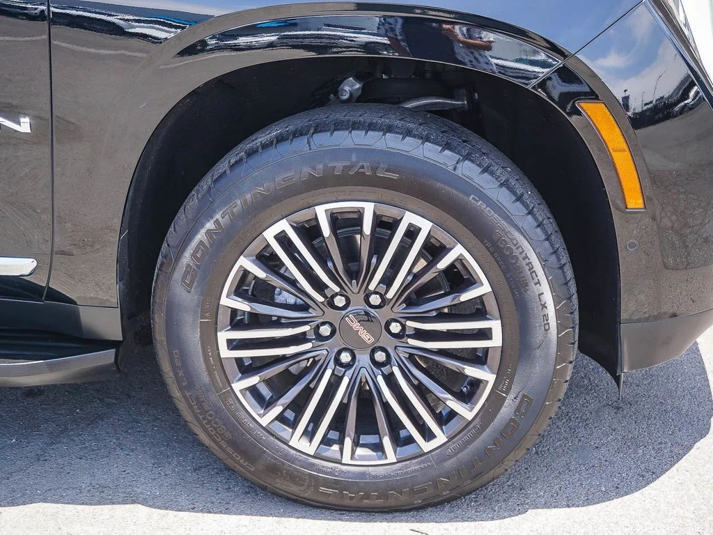 Used 2025 Black GMC Elevation image 9