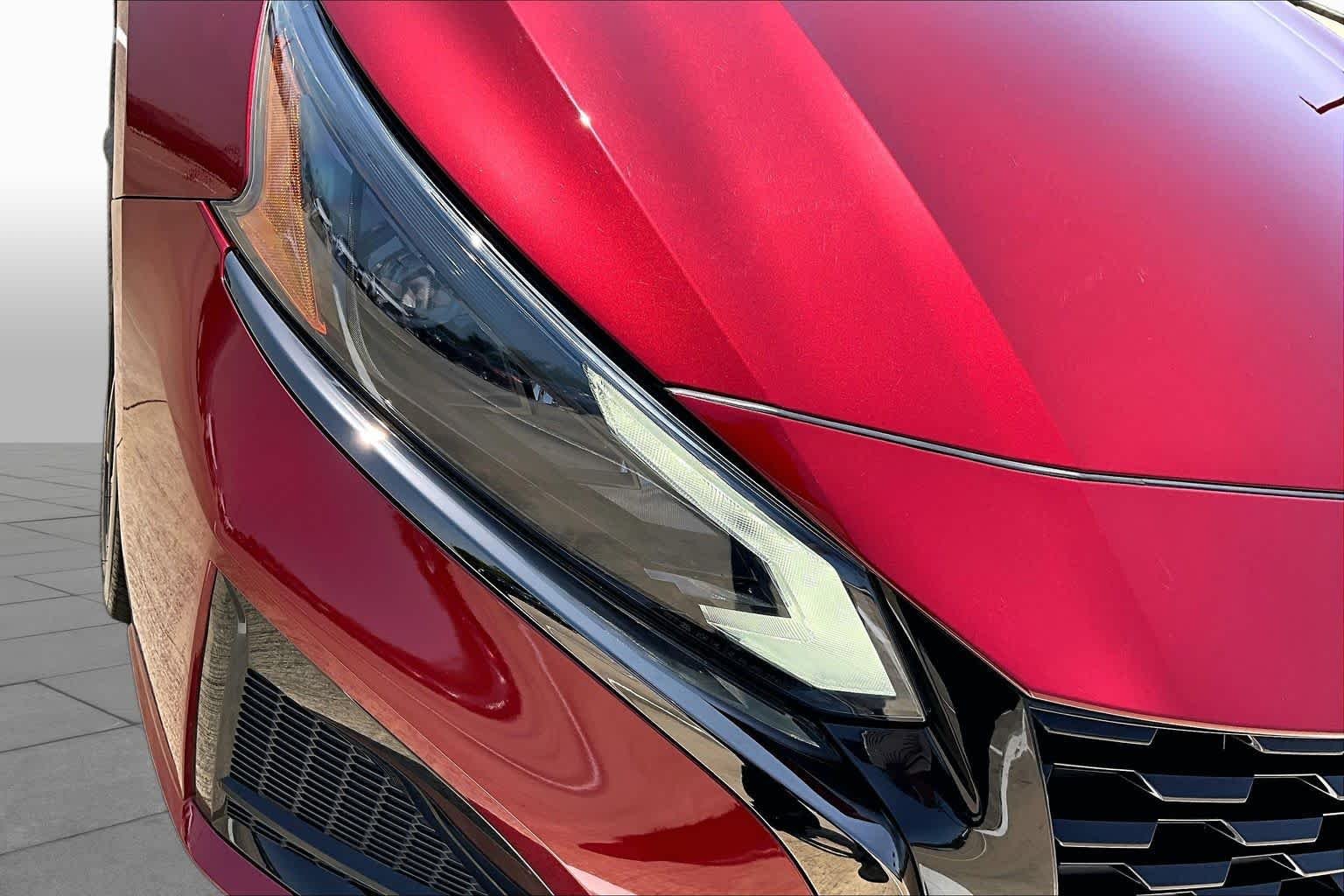 Used 2023 Scarlet Ember Tintcoat Nissan 2.5 SR image 28