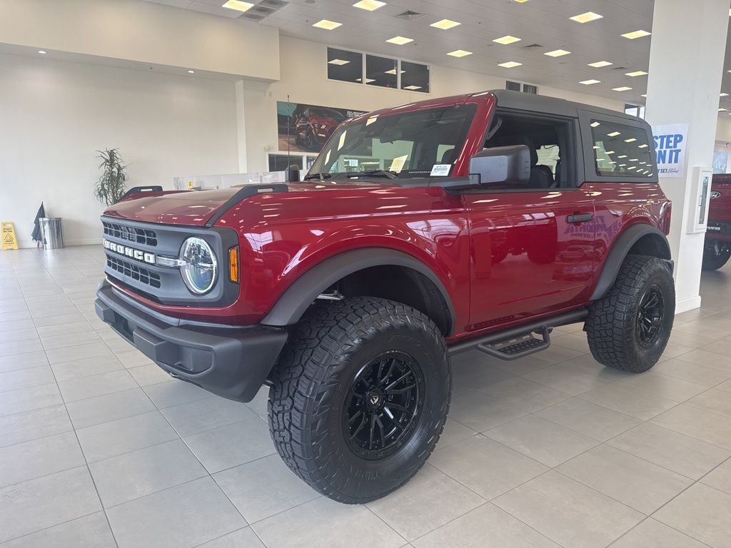 2026 Ford Bronco Base 4x4's photo