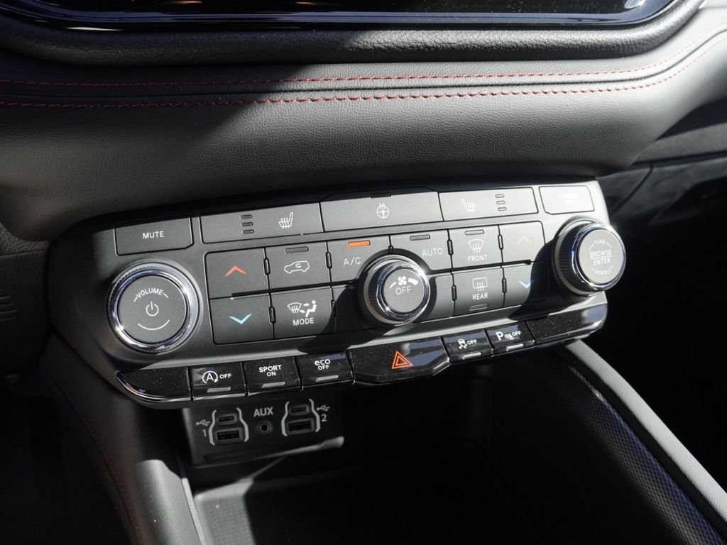 2025 Dodge Durango GT - Photo 16