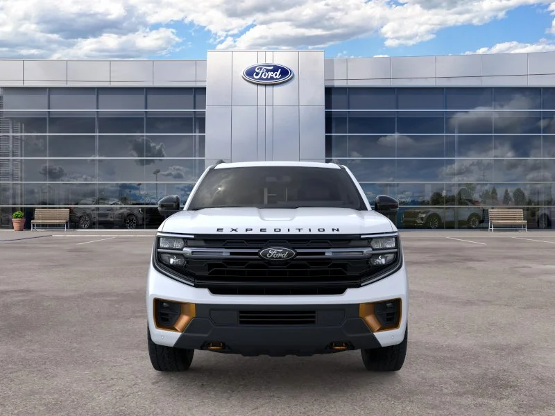 New 2026 Star White Metallic Tri-Coat Ford Tremor® image 6