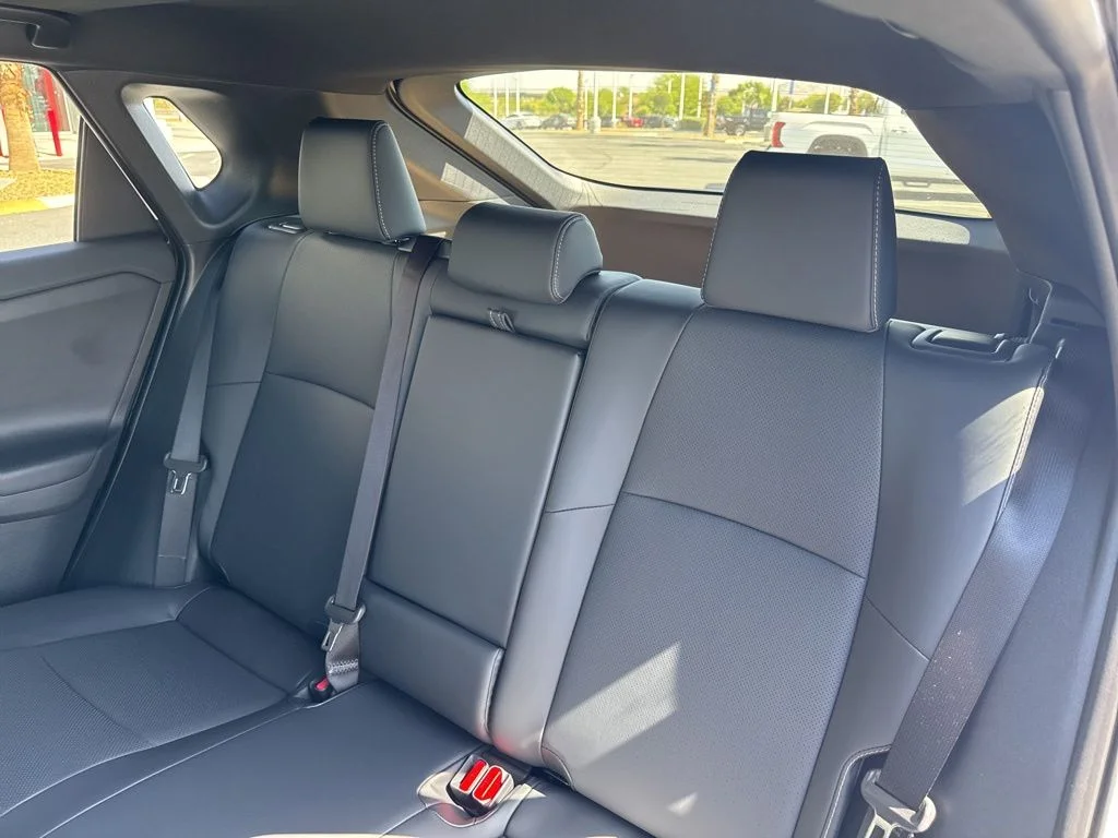New 2026 Wind Chill Pearl <sup>1</sup> Toyota  Limited image 13