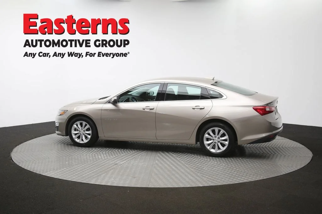 Used 2025 Gray Chevrolet LT image 61