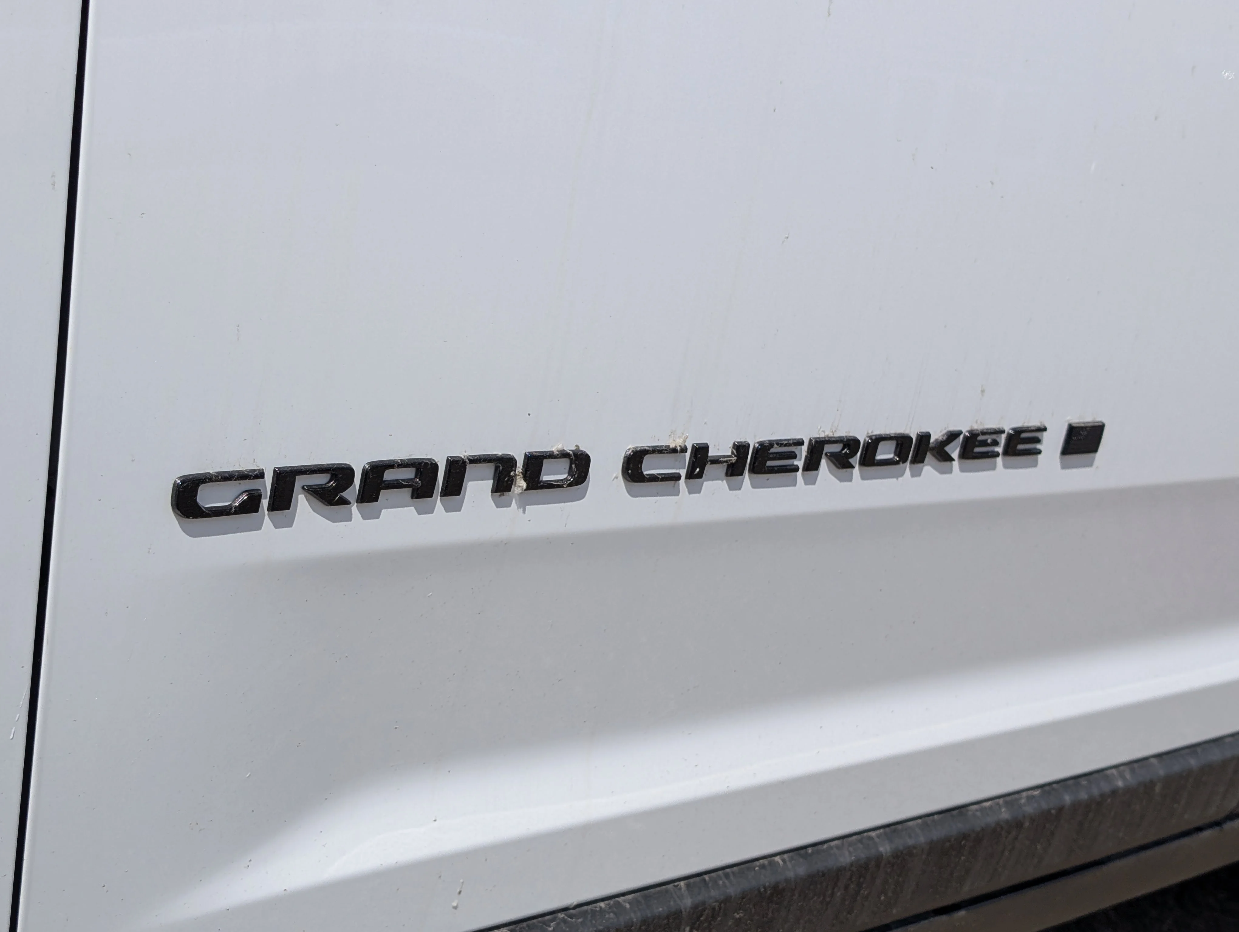 New 2025 Bright White Jeep Altitude image 16