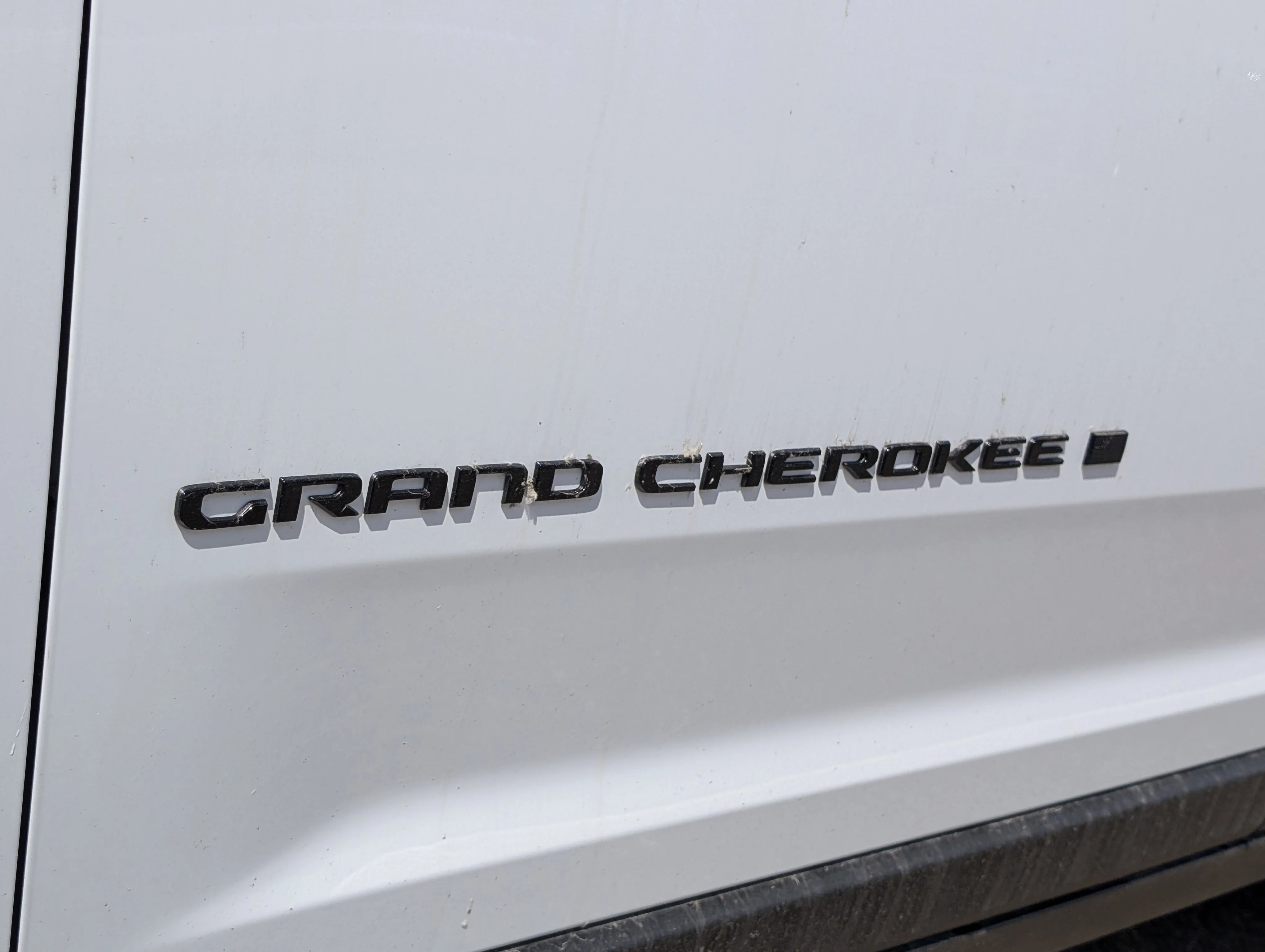 New 2025 Bright White Jeep Altitude image 16