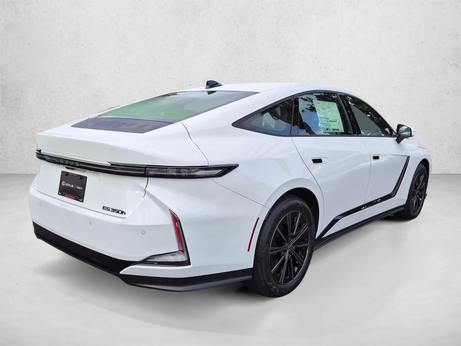 New 2026 Ultra White Lexus ES 350h PREMIUM image 2