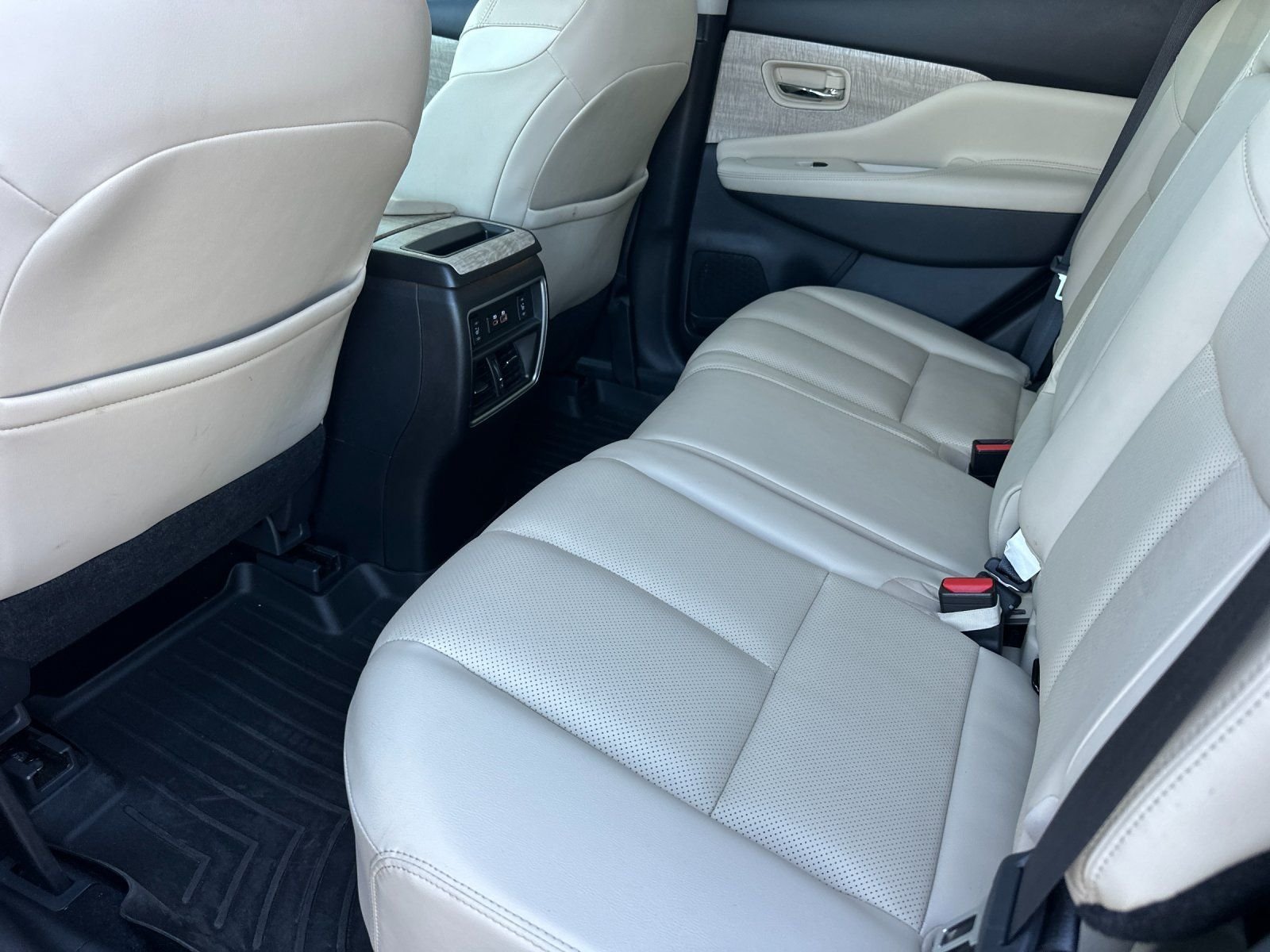 Used 2021 Mocha Almond Pearl Nissan SL image 11