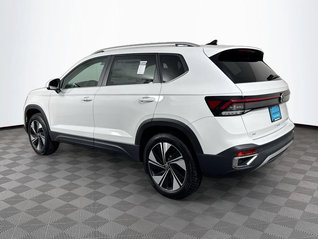 2026 Volkswagen Taos SE - Photo 13