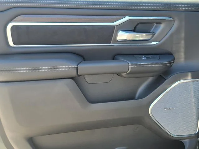 New 2026 Serrano-Green Metallic Exterior Paint RAM Laramie image 14
