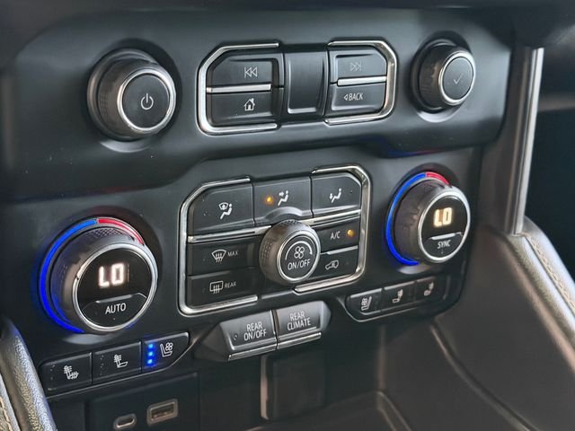 Used 2022 Beige Chevrolet Premier image 13