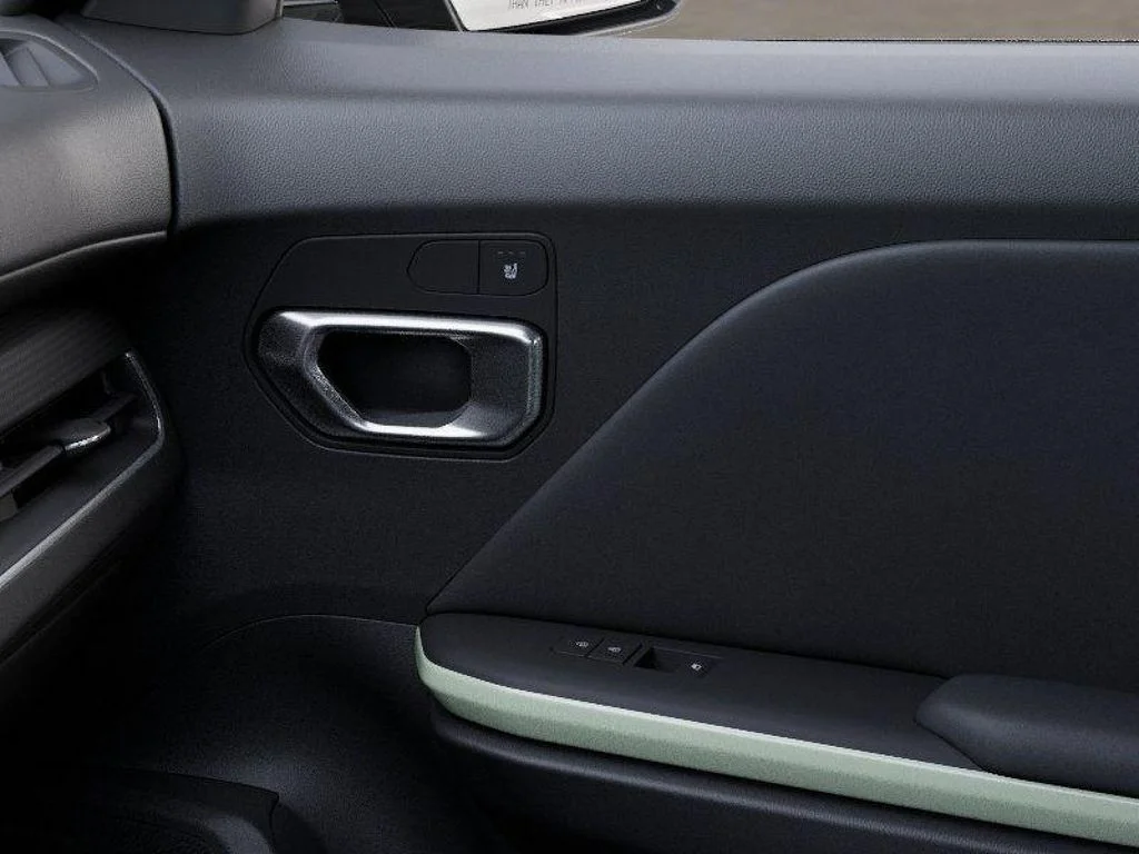 2025 Kia K4 GT-Line - Photo 25