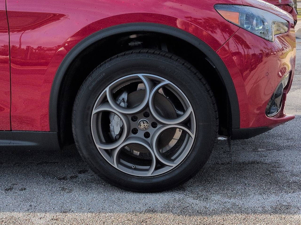 New 2026 Alfa Rosso Alfa Romeo  image 10