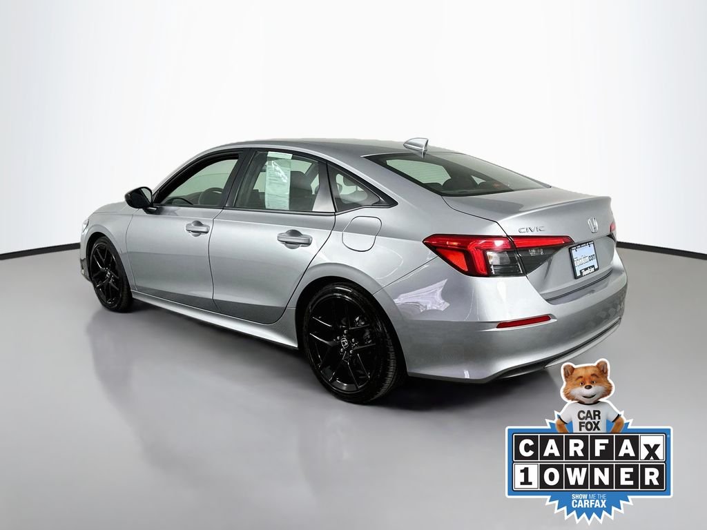 Used 2023  Honda Sport image 5