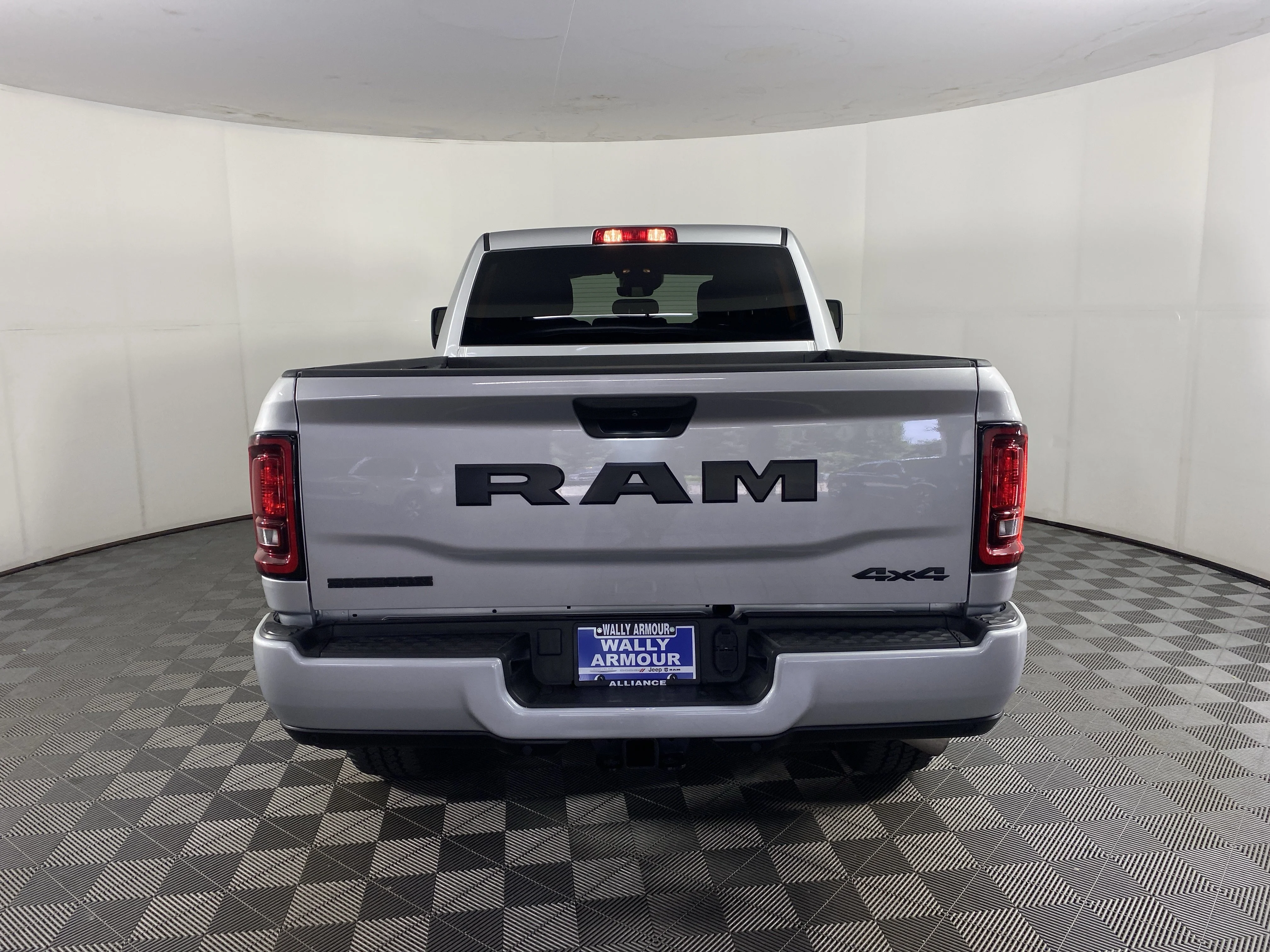 Used 2026 Silver Zynith Ram Big Horn image 4