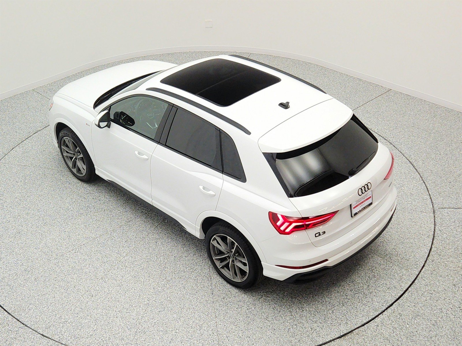 Used 2025 Arkona White Audi S line Premium 45 TFSI quattro image 28