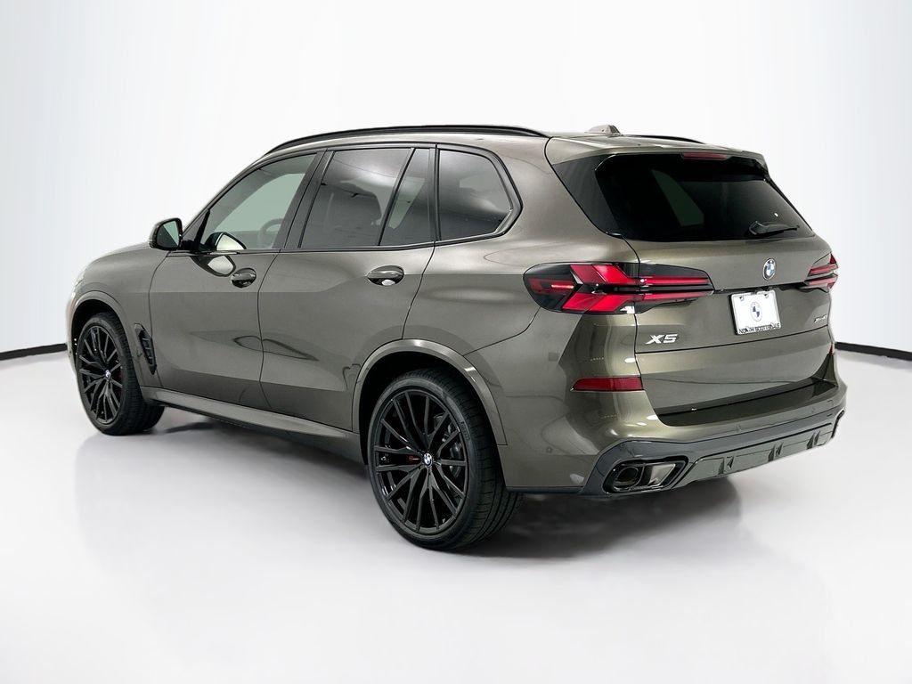 New 2026 Green Metallic BMW xDrive40i image 7
