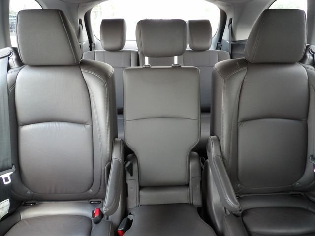 Used 2020 Pacific Pewter Metallic Honda Touring image 46