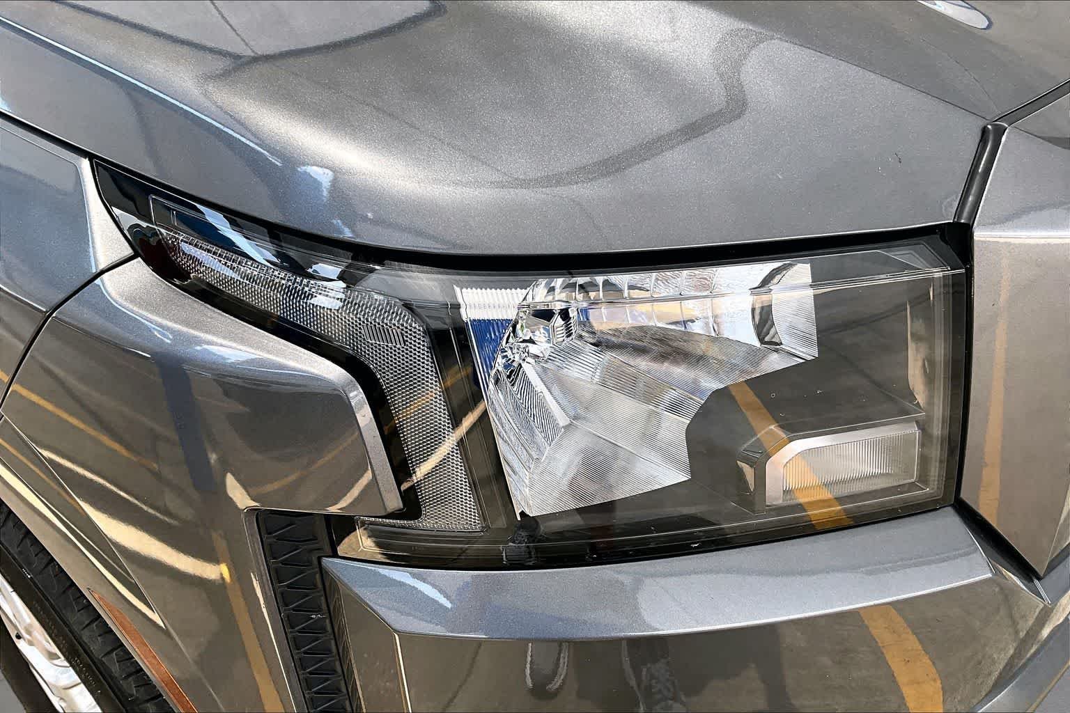 Used 2024 Gun Metallic Nissan SV image 28