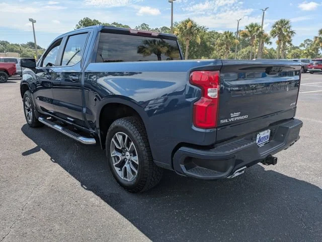 Used 2023 Northsky Blue Metallic Chevrolet RST image 5