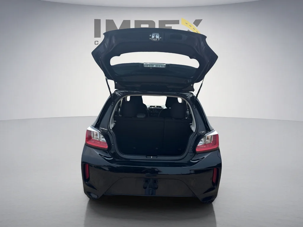 Used 2024  Mitsubishi ES image 24