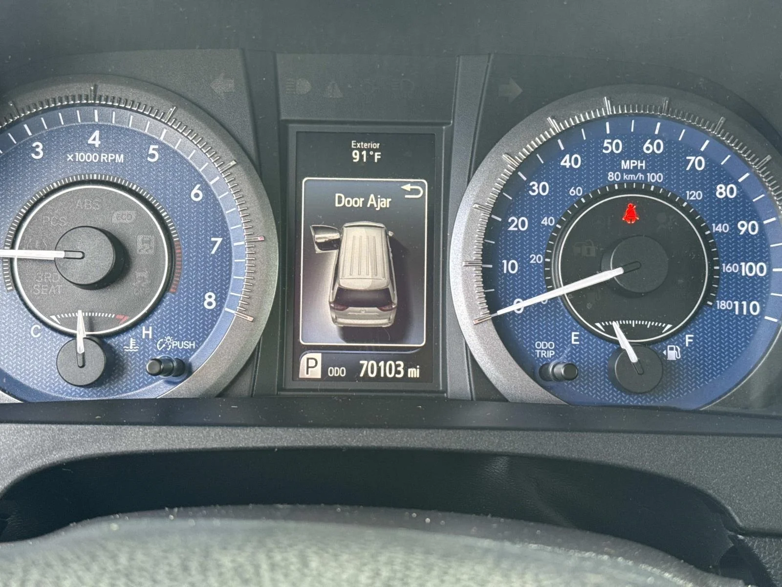 Used 2017 Blizzard Pearl Toyota Limited 7-Passenger image 27