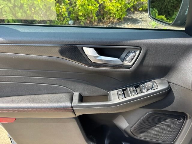 Used 2025 Blue Ford ST-Line Select image 15
