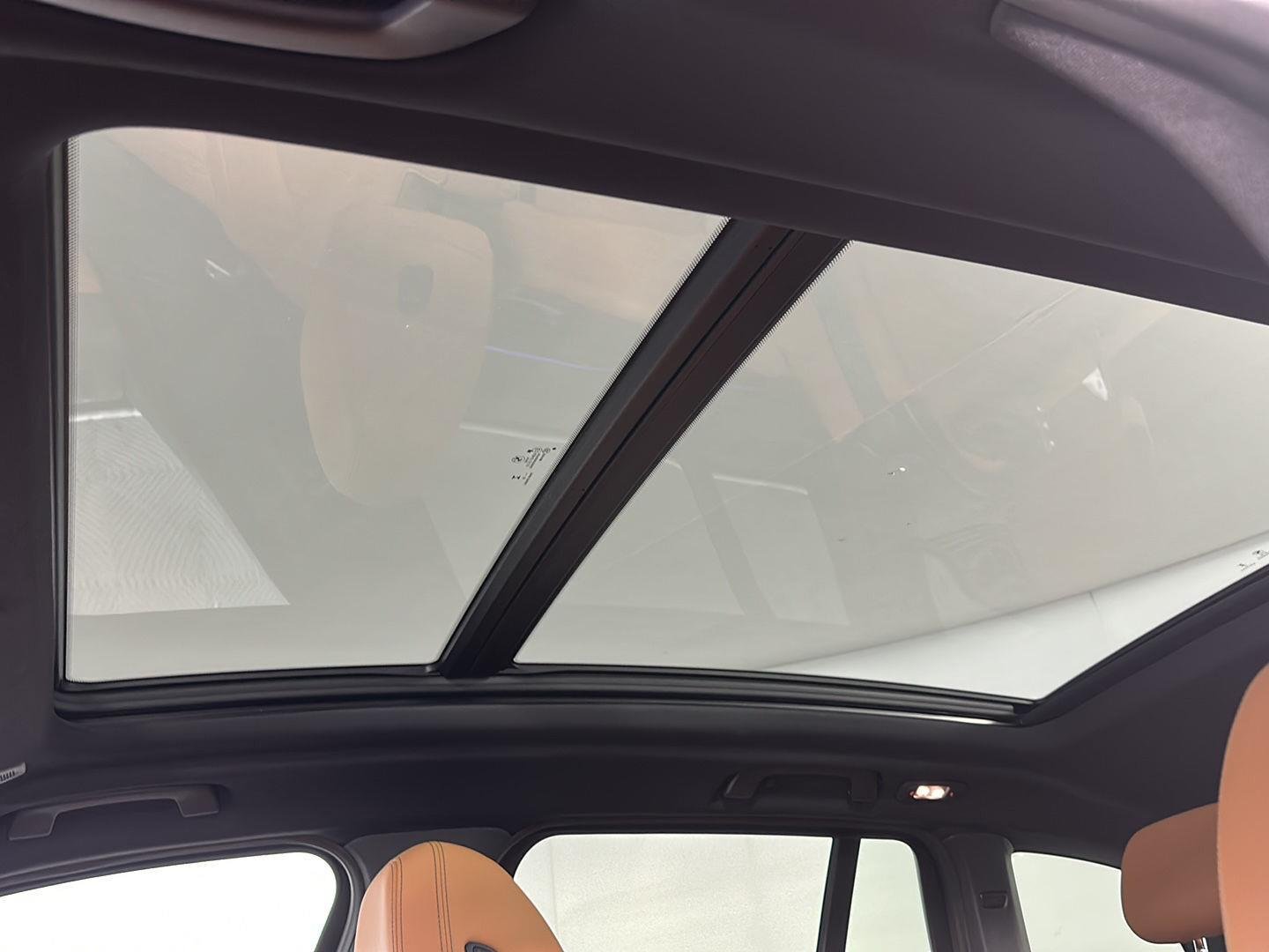 Used 2023 Phytonic Blue Metallic BMW xDrive30i image 23