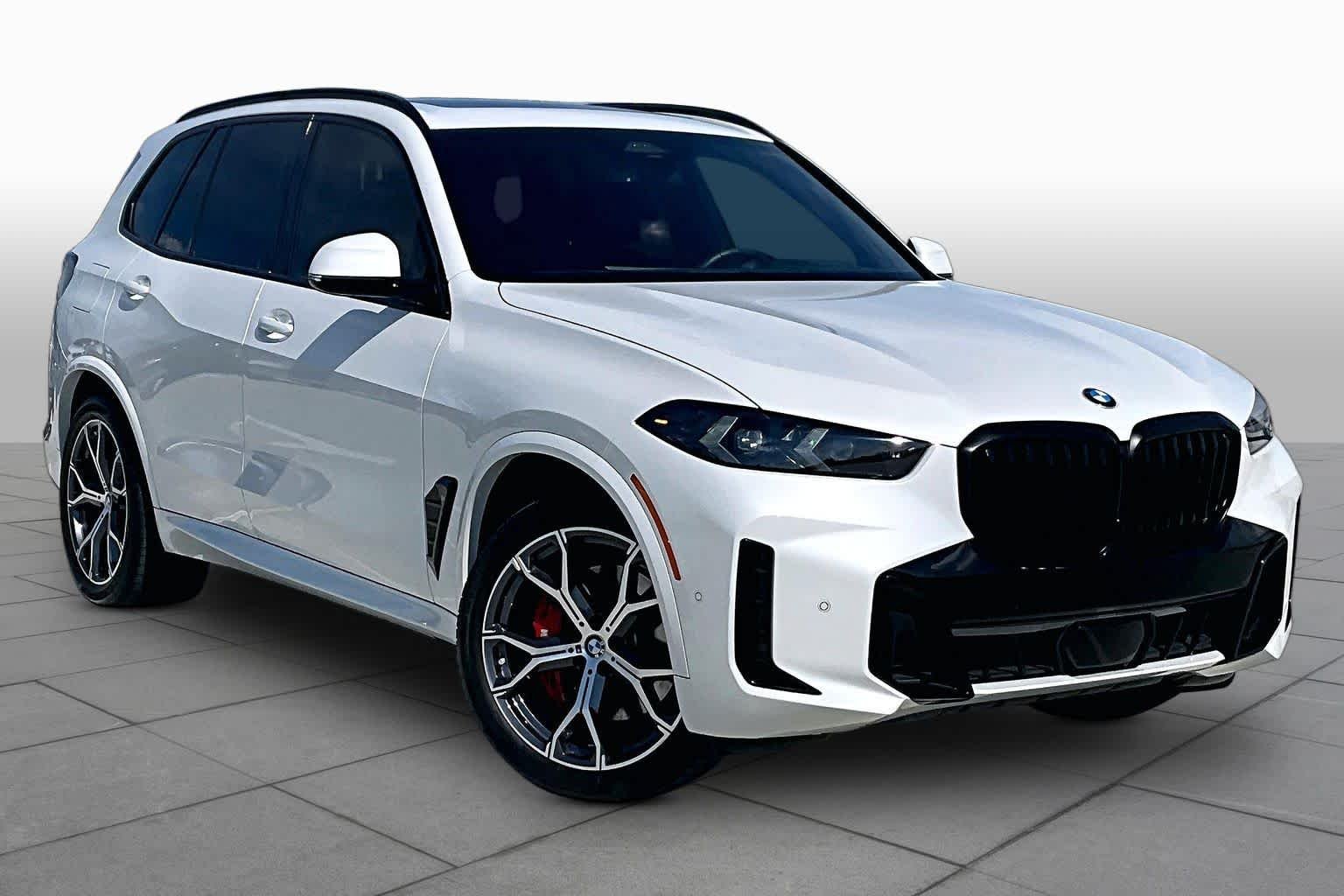 Used 2024 Mineral White Metallic BMW sDrive40i image 2