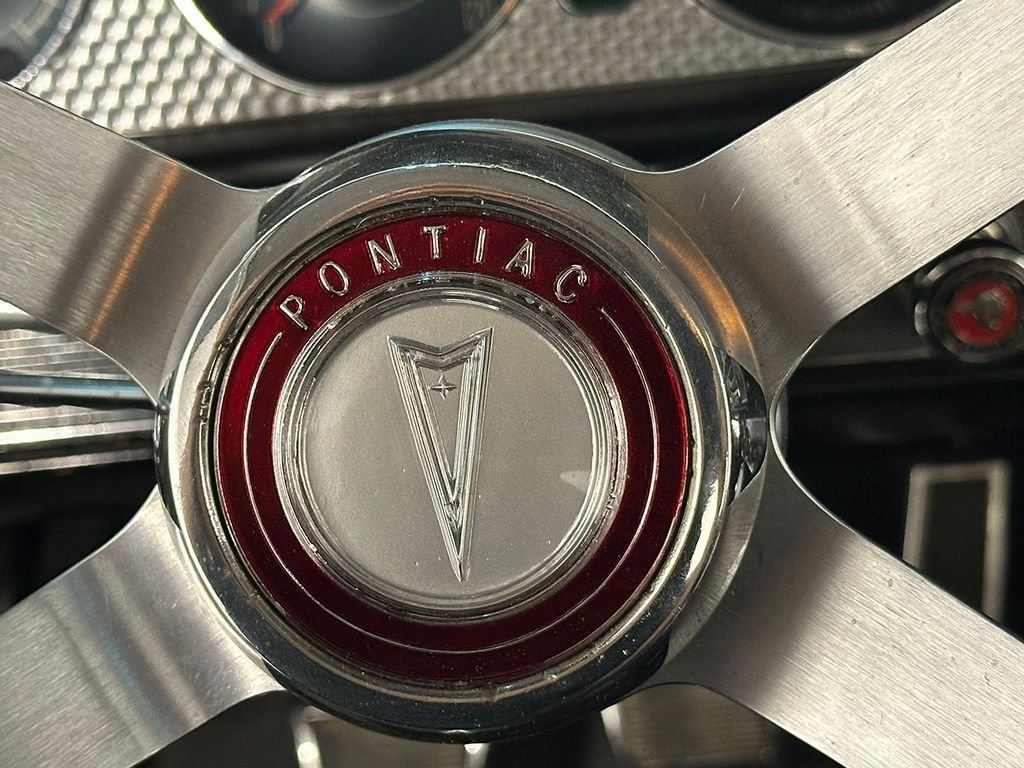 Used 1964 Green Pontiac  image 84