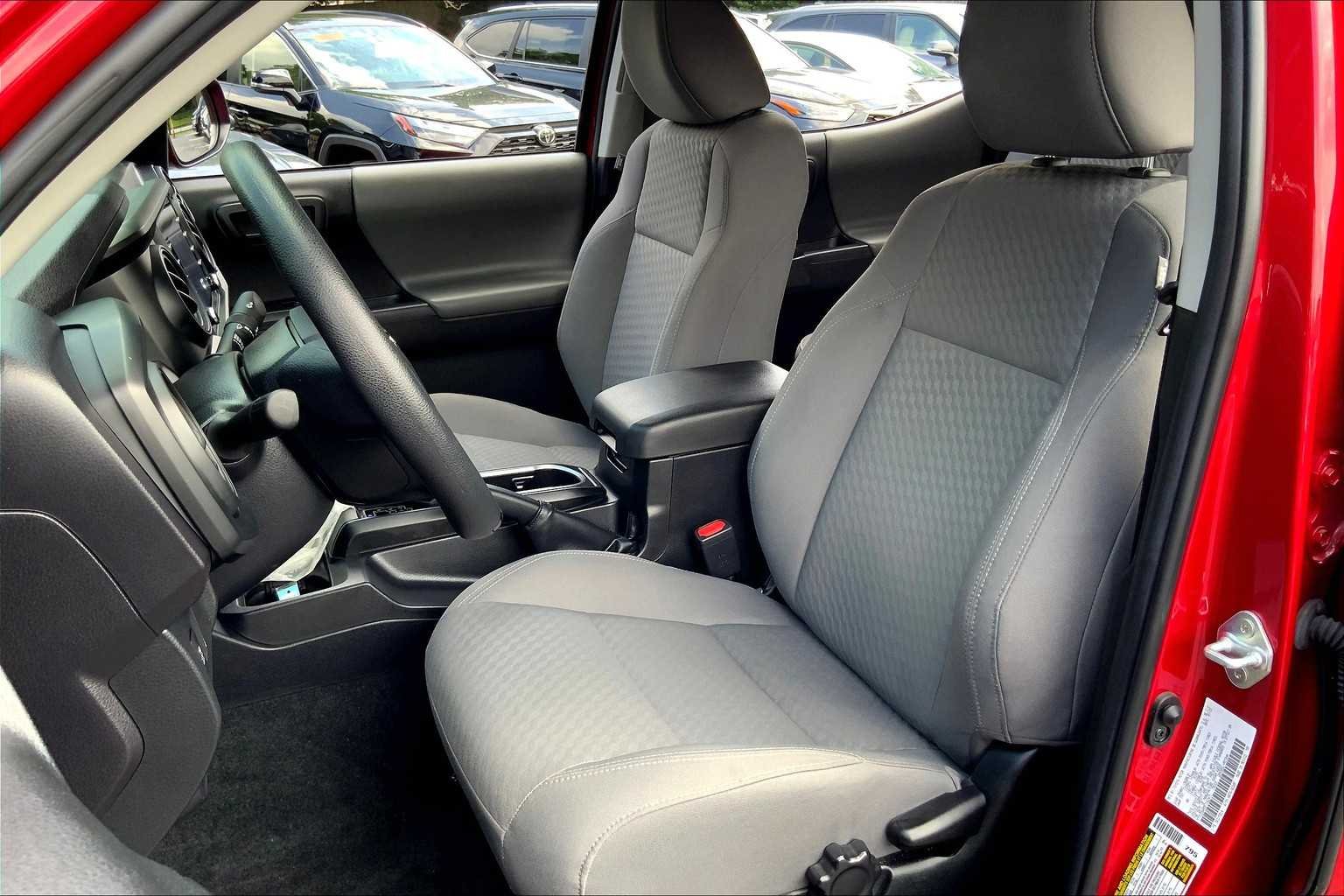 2023 Toyota Tacoma SR - Photo 8