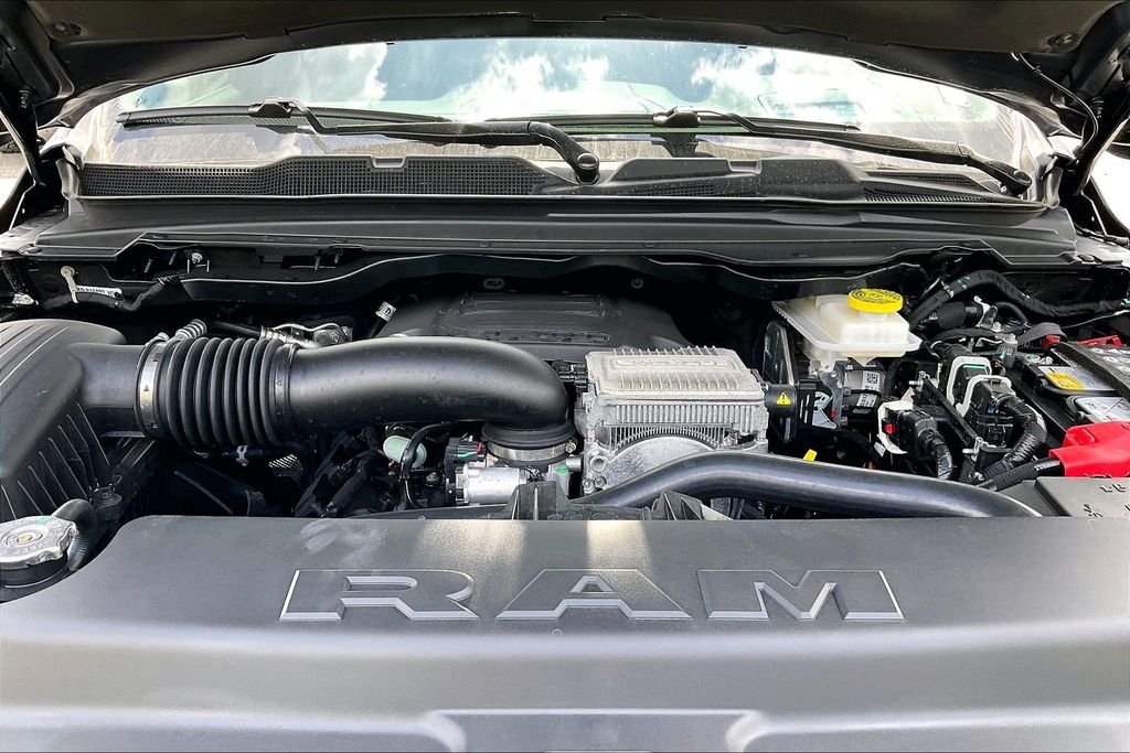 New 2026 Ram 1500 Limited 4D Crew Cab