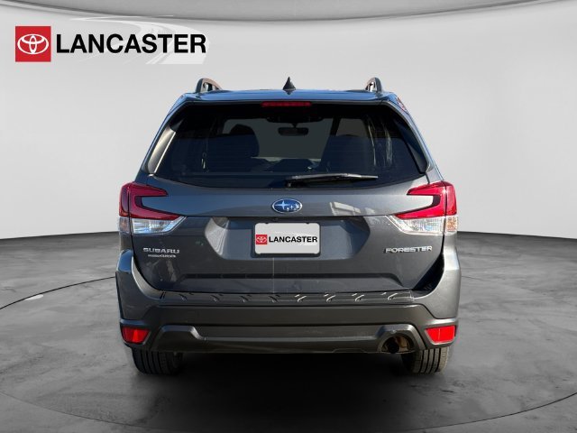 Used 2024 Magnetite Gray Metallic Subaru Premium image 6