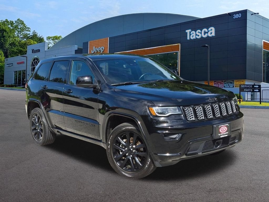 Used 2021 Black Jeep Laredo X image 1