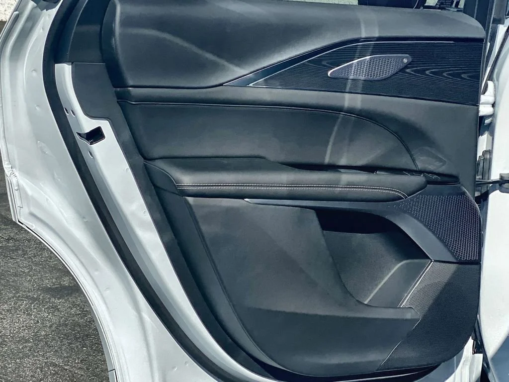 2026 Cadillac LYRIQ V - Photo 28
