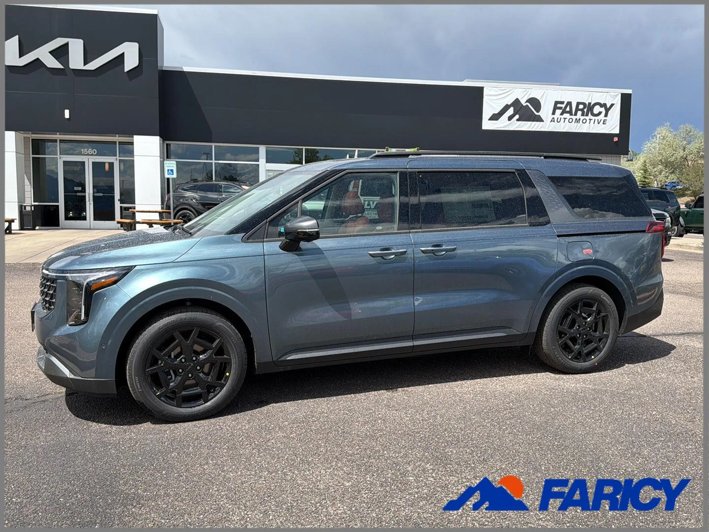 2026 Kia Sedona SX Prestige HEV's photo