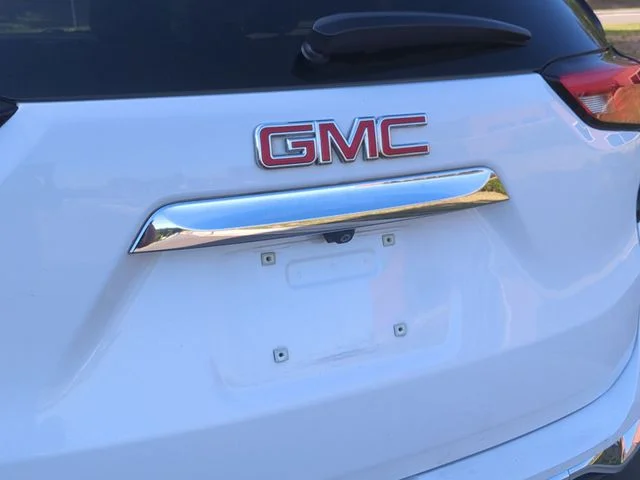 Used 2019 White GMC SLT image 22