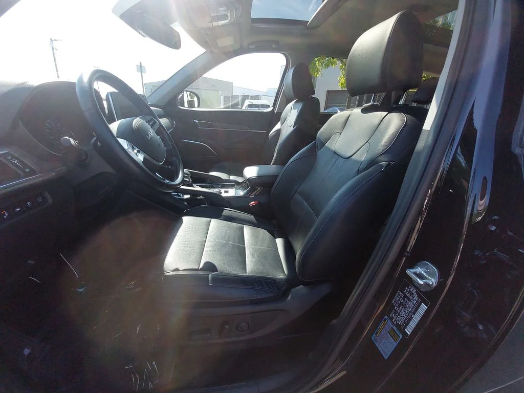 Used 2022 Black Kia SX image 15